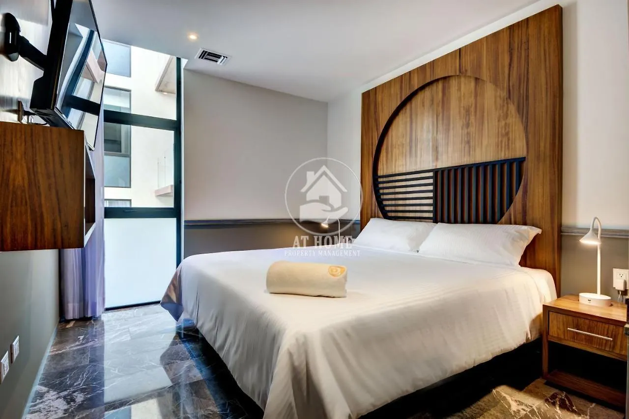 Singular 208 Aparthotel Playa del Carmen Mexiko